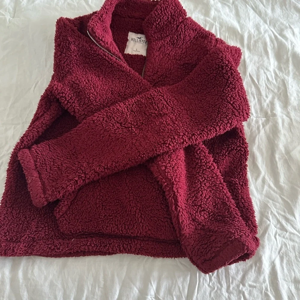 Hollister stay warm